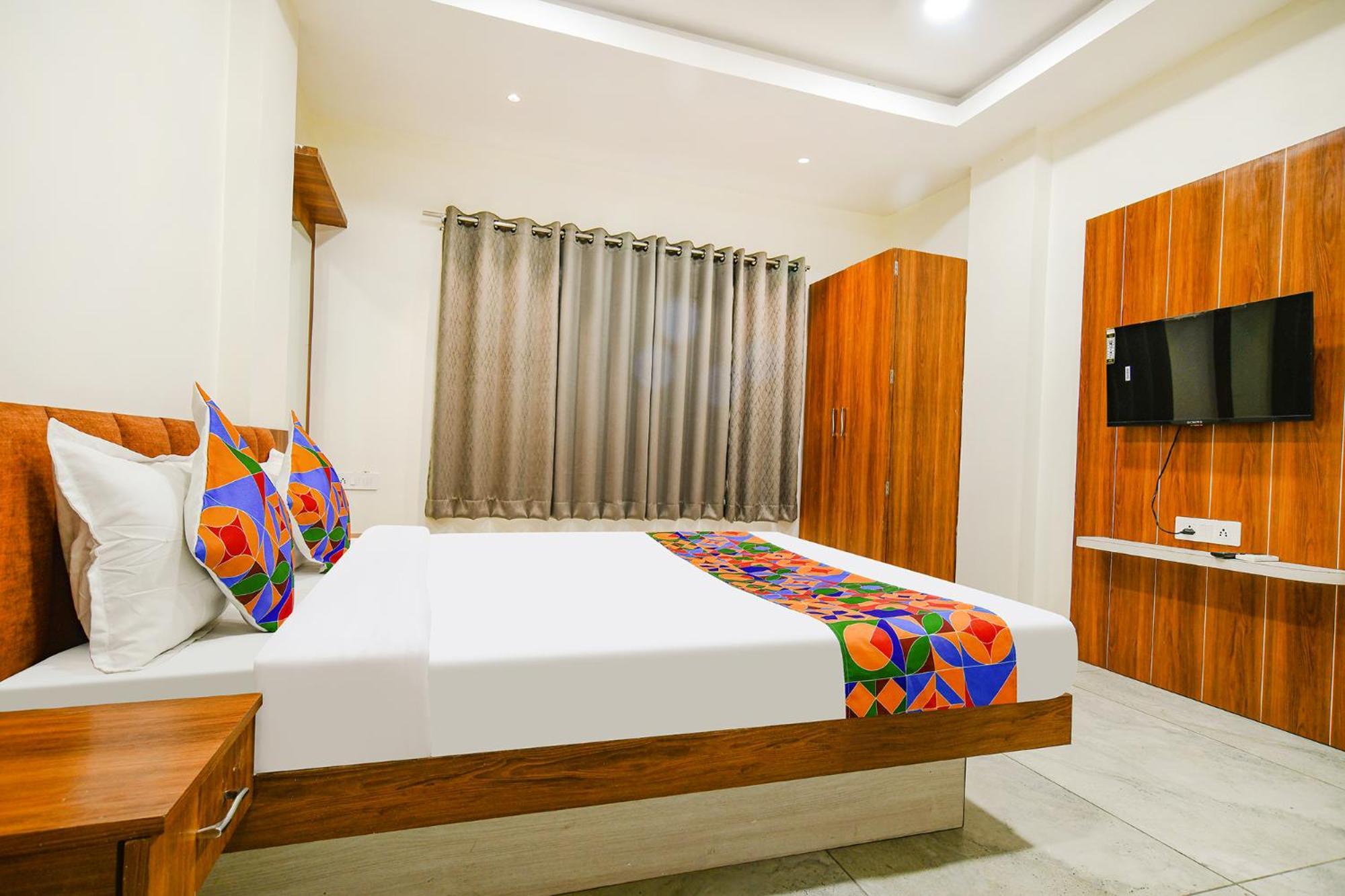 Fabhotel Shree Nakoda Paradise Ujjain Dış mekan fotoğraf